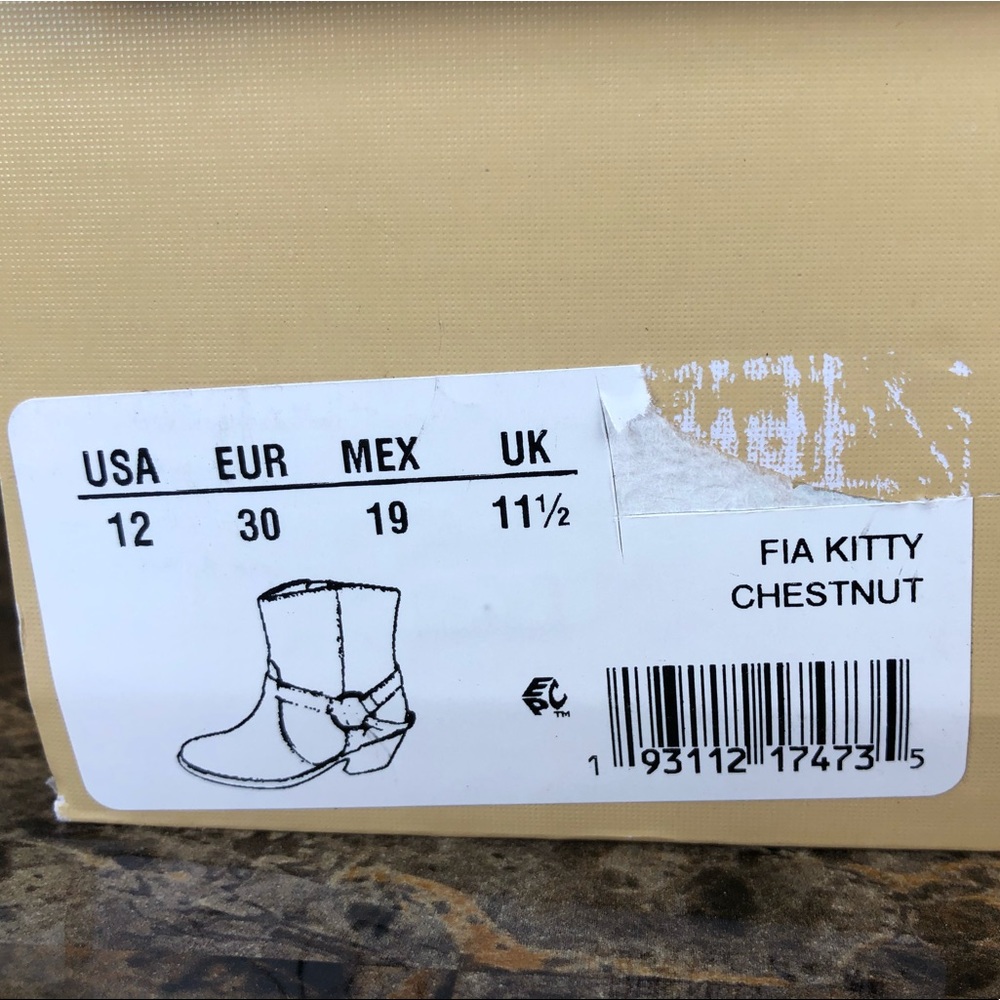 NEW Michael Kors Kitty Boots - Picture 13 of 14